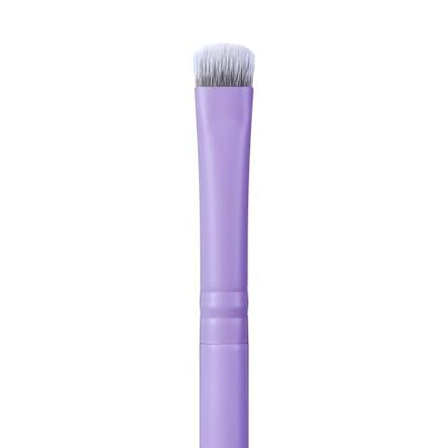 Eyeshadow Smudge Brush, EIGSHOW Short Shader Brush with Silver Ion Bristles Precision Crease & Cat Eye Makeup, Vegan & Cruelty-Free E806P