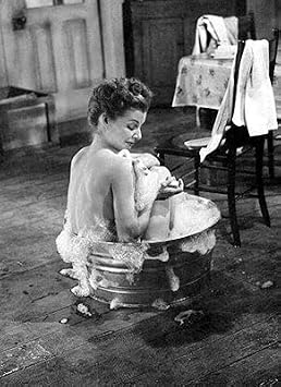 Posterazzi DAP1876 Ann Sheridan - Tub Photo Print, 8 x 10, Multi