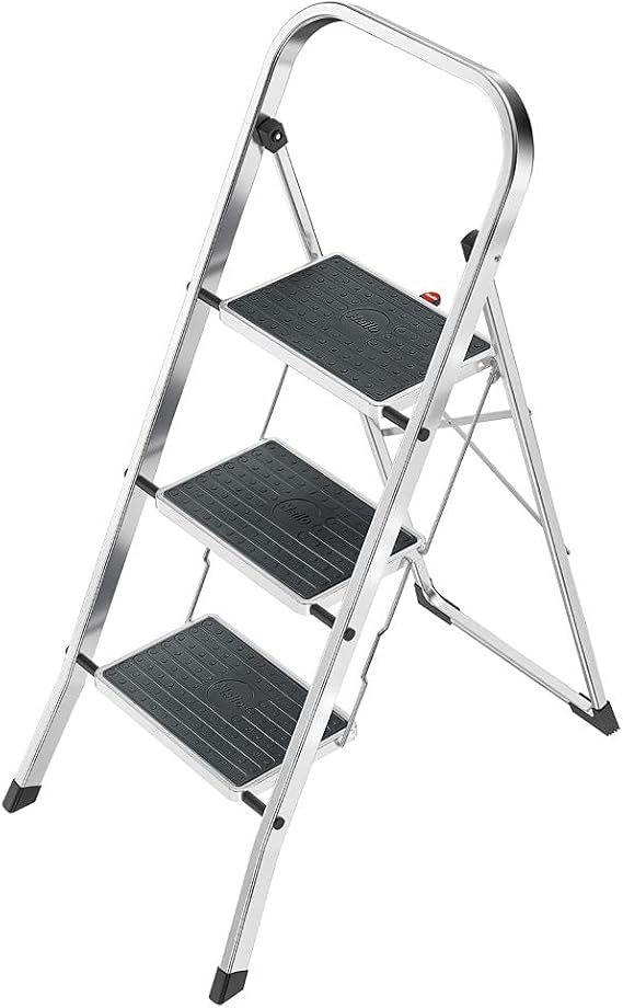 Hailo K70 StandardLine alüminyum katlanır merdiven, 3 büyük çelik basamaklı, kaymaz matlı, 150 kg'a kadar taşıma kapasitesi, katlanır emniyetli merdiven, özellikle hafif ve kolay saklanabilir, gümüş