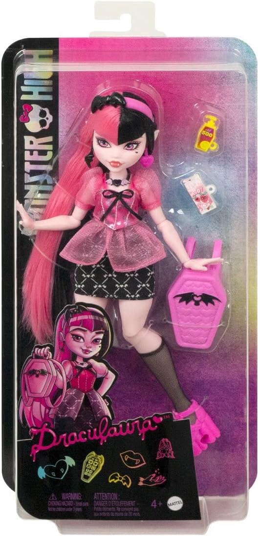 Monster High 2022 Day Out - MTHKY71 - 10" Connected Doll - Dracula Character