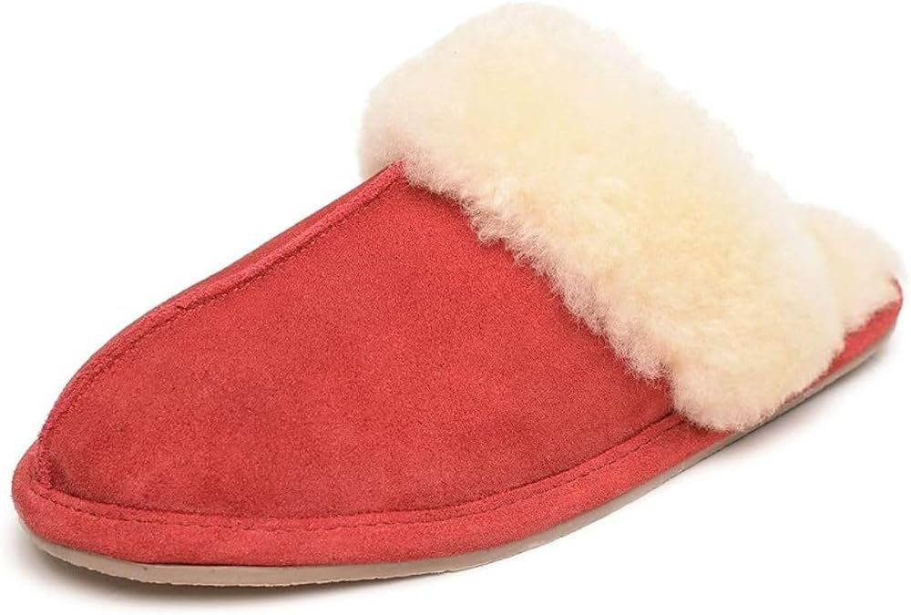Minnetonka Women's Sheepskin Slides