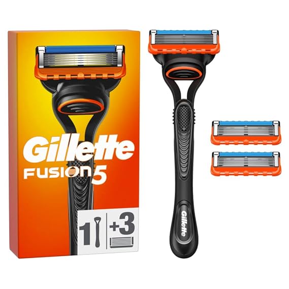 Gillette Fusion5 Men's Shaver, 1 Gillette Razor, 3 Blade Refills, with Lubrastrip for a Close Shave