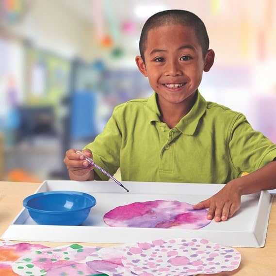 Roylco Color Diffusing Paper Circles - 100 Pre-Cut 9" Fabric-Like Sheets for Watercolor Art, Markers & Paint, Make Flowers, Snowflakes & Caterpillars, Classroom STEAM Activity, Ages 3+