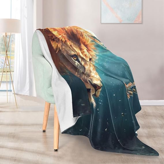 AIXIWAWA Lion and Fish Throw Blanket for Couch, Warm Soft 5060 inch Lightweight Fleece Decorative Blankets for Bed Sofa All Season