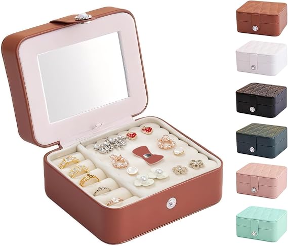 Travel Jewelry Case Small Jewelry Box Jewelry Organizer Storage Case Portable PU Leather Mini Jewelry Travel Case for Girls Womens Earring, Necklace, Rings,Bracelets (Brown)
