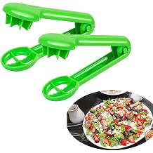 2 Pieces Grape Cutter for Toddlers Simple and Portable Fruit Cutter for Strawberry Cherry Tomato Fruit and Vegetables for Salad Making