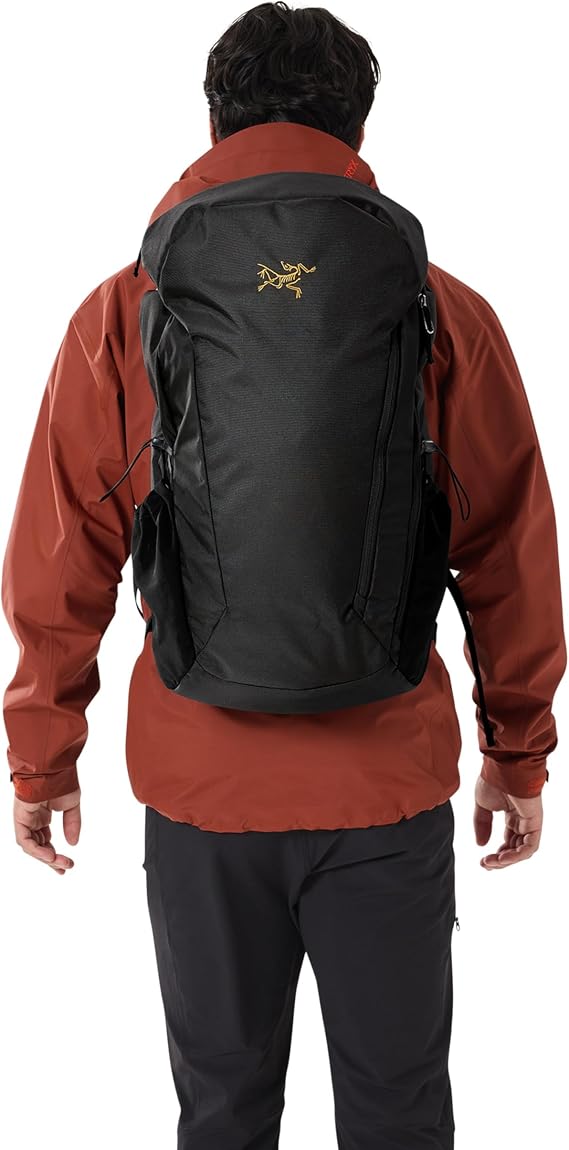 Arc'teryx Mantis 30 Backpack | Versatile 30L Daypack