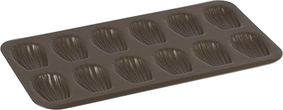 Gobel 12-Compartment Non-Stick Madeleine Pan - 9 1/16" x 8 7/8" - Made in France