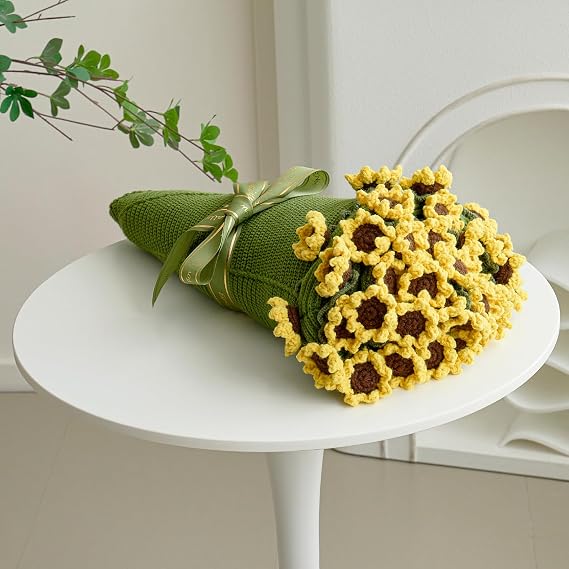 Crochet Flower Bouquet Throw Blanket, Handmade Knitted Blanket with Sunflower, Cute Romantic Gift for Her Girlfriend Mom Mothers Day Valentine Wedding Anniversary Birthday (Without Packaging Bag)