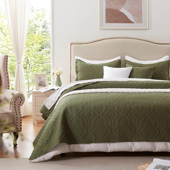 LEAONME Green Queen Size Solid Color Bedspread & Paisley Quilt Set