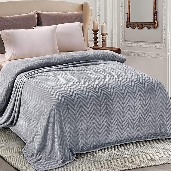 Whale Flotilla Flannel Fleece King Size Blanket for Bed, 230x264 CM